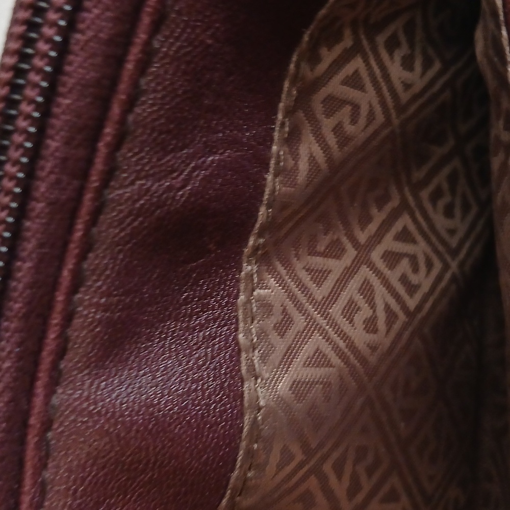 Relic Vegan Plum Wallet - Picture 5 of 9